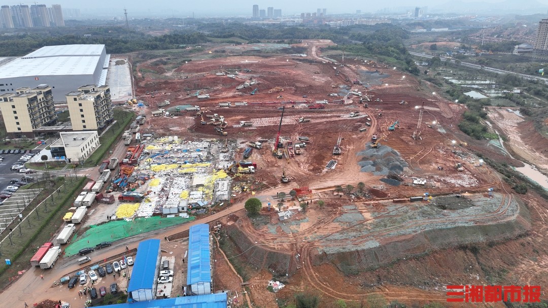 长沙市已启动方舱医院建设,可增加2450张床位