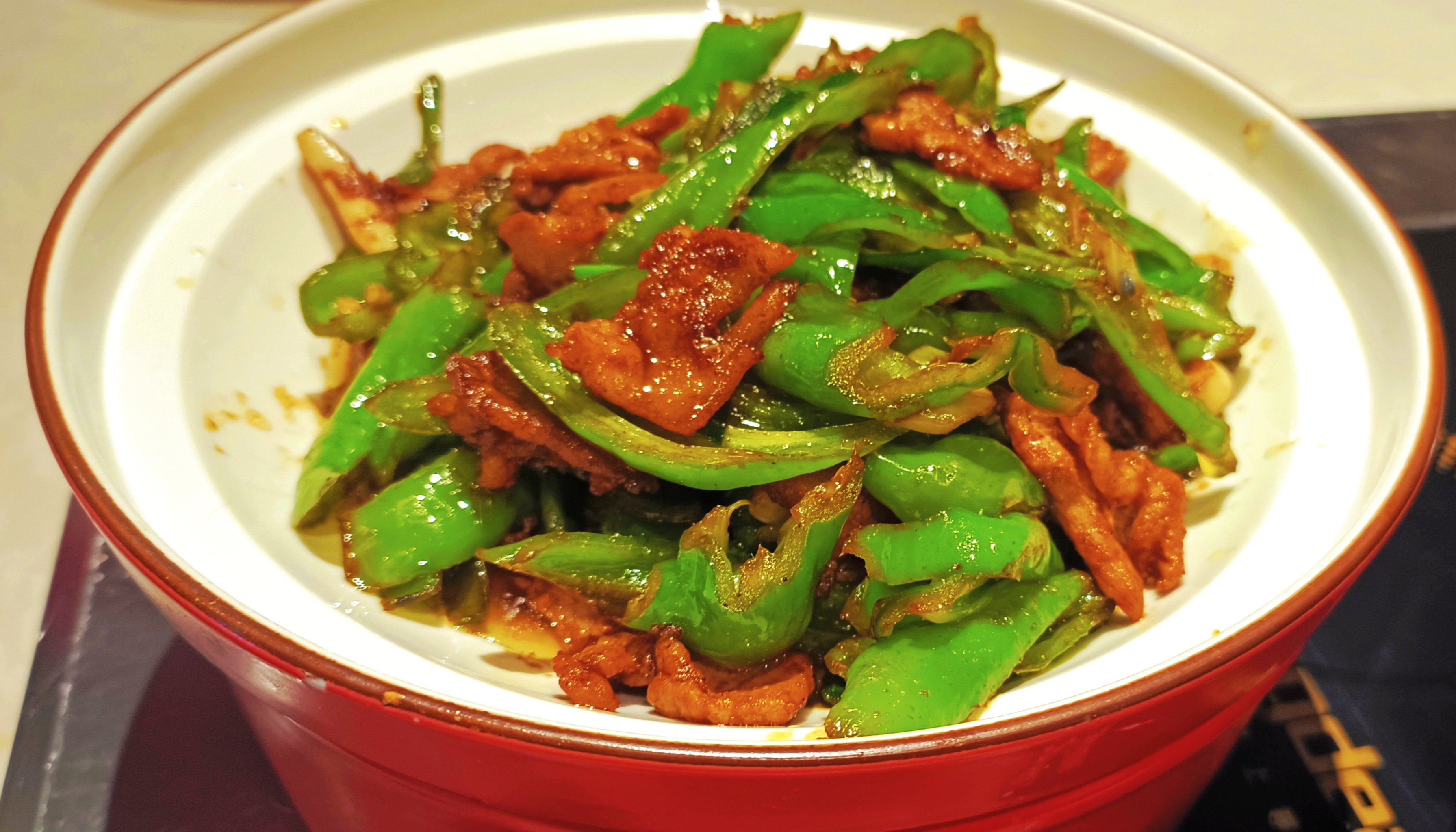 湖南拟制定“减油版”新湘菜标准 对符合的健康新湘菜品牌给予最高100万元奖补