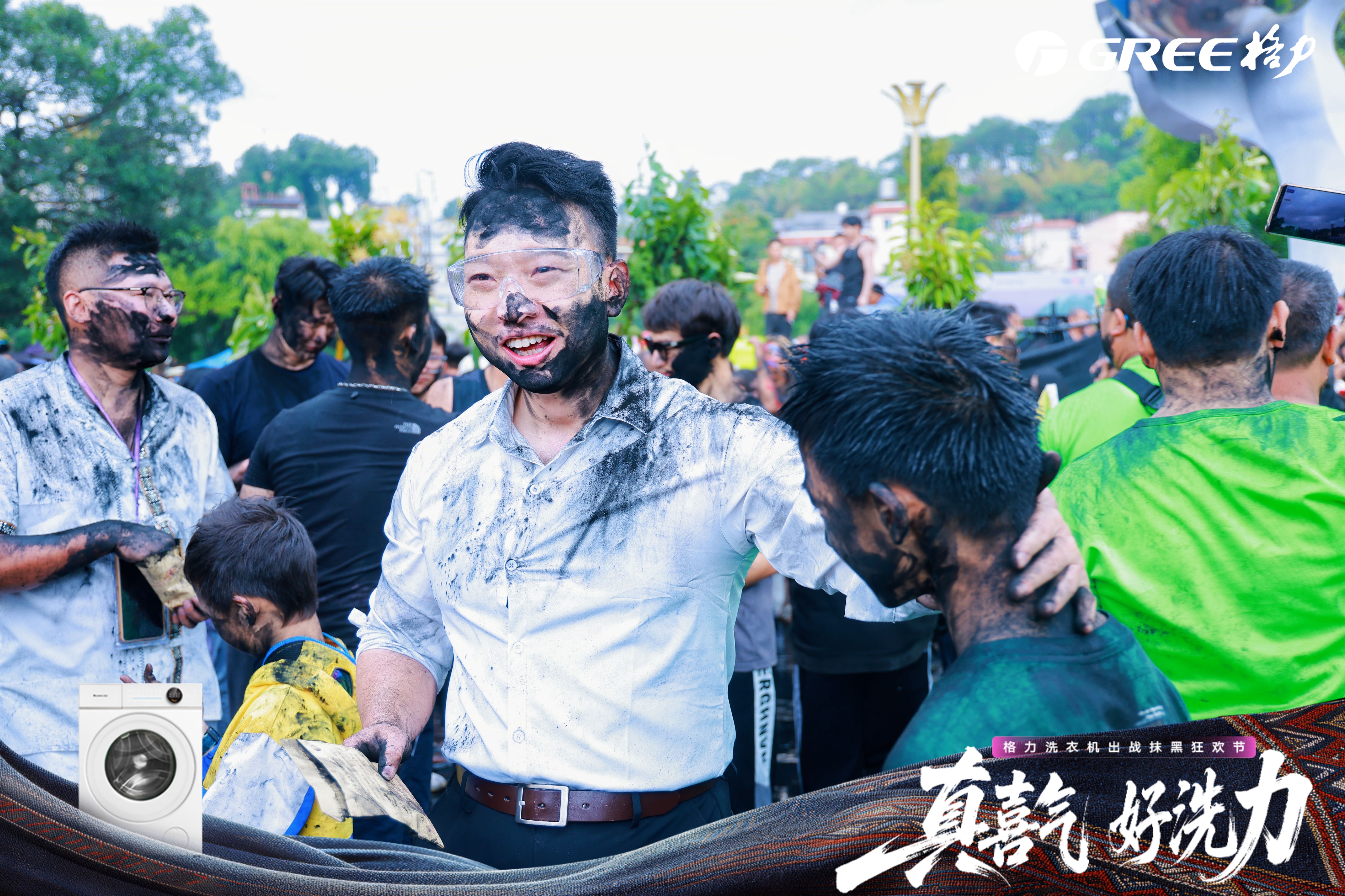 格力CMO朱磊亲赴墨江:一场民俗里的格力洗衣机实测,打破品牌认知牢笼