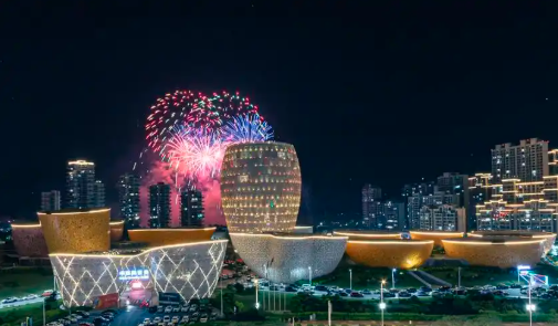 醴陵烟花首次陆运出口巴基斯坦 较传统海运方式缩短约10天